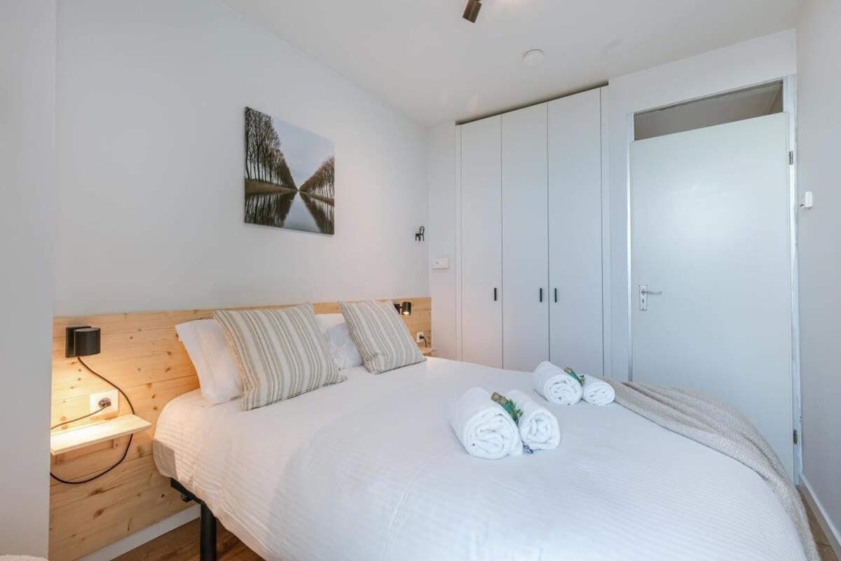 Huswell - Cosy With Frontal Seaview Apartment